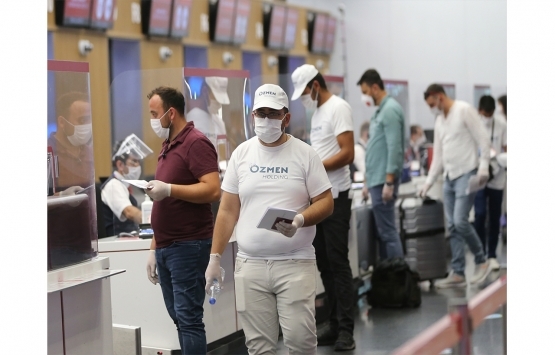 Türk inşaat işçileri özel uçakla Malta'ya çalışmaya gitti!