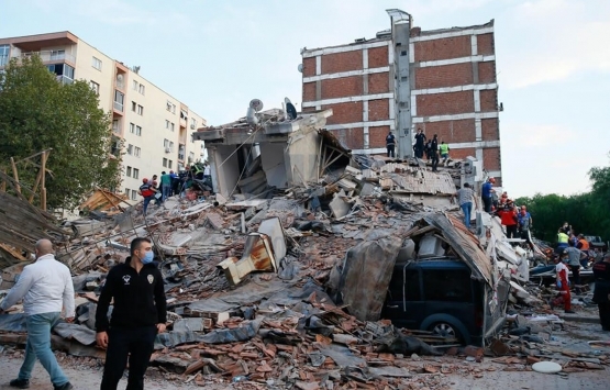 İzmir de hak sahiplerinin mağduriyetlerin giderilmesi talebi TBMM de!