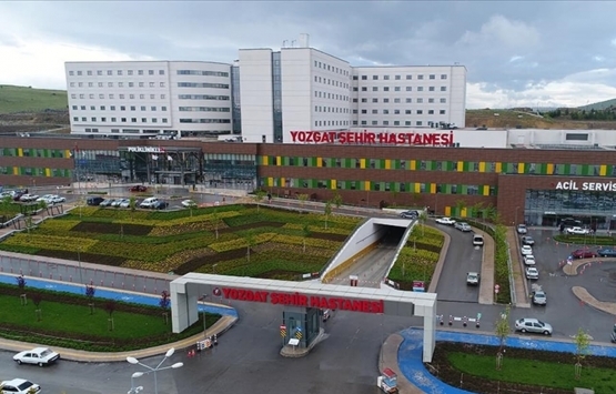 Fikret Şahin den şehir hastaneleri açıklaması!