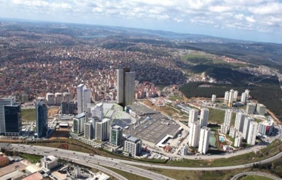 Çekmeköy'de otopark arazisi yerine villa mı inşa edilecek?