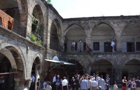 Kayseri'deki tarihi Vezirhan restore ediliyor!