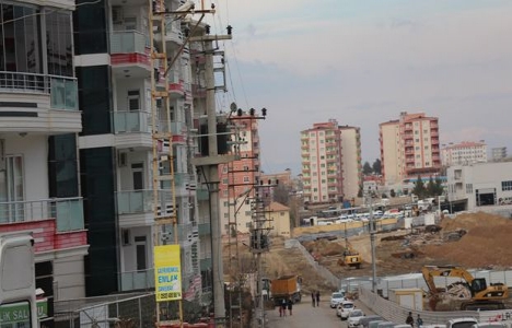 Batman Gültepe ve Belde mahallelerinde elektrik hatları yer altına alınıyor!