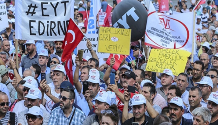 EYT’de artık nefesler tutulmuşken, patronlardan hükümete uyarı geldi!