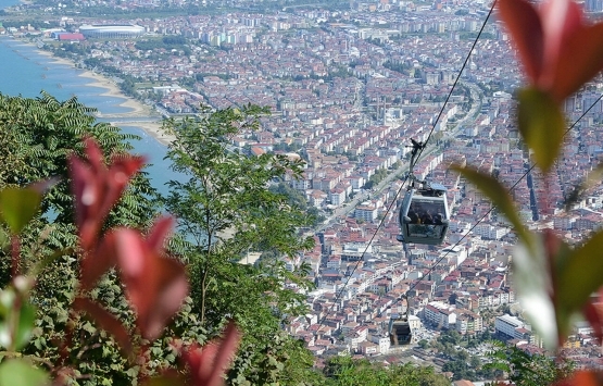 Ordu Belde Evleri nin zemin katları neden yıkılmıyor?