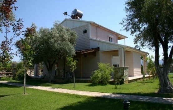 Koronavirüs salgınında siteler güvenli, sokaklar tehlikeli mi?