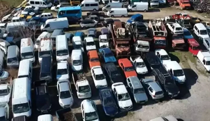 Yedieminlerde bulunan hacizli mallar yarın satışa çıkıyor