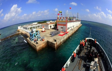 Çin, tartışmalı Nansha Adaları'nda havaalanı yaptı!