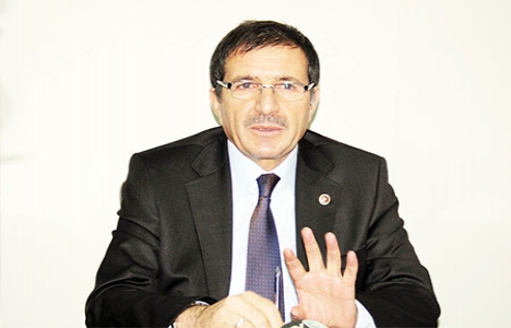 İlyas Şeker kimdir?