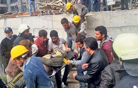 Hastane inşaatında iskele çöktü!