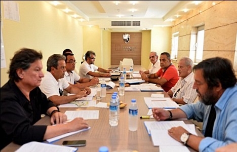 Antalya'daki Gösteri Merkezi binası için Mimarlar Odası toplantısı yapıldı!