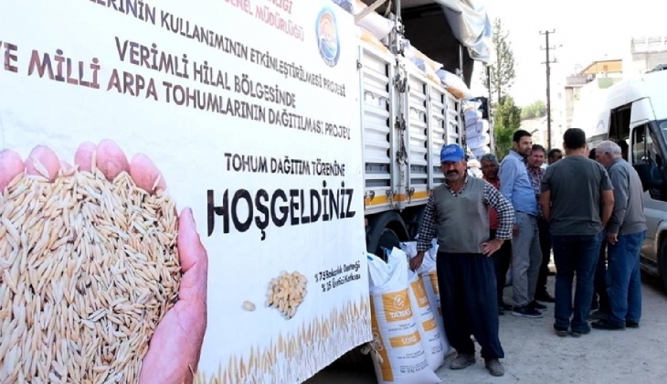 Çiftçiler dikkat, hemen alıp toprakla buluşturun! Ücretsiz dağıtılıyor, elinizi çabuk tutmanız gerek 