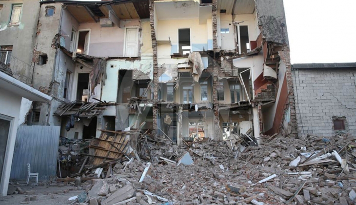 Depremden etkilenen 10 şehirde yeni yerleşim yerleri belirlendi!