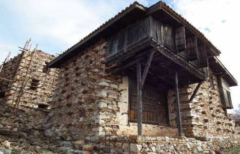 Düğmeli evler nerede