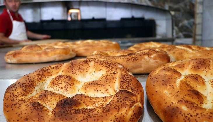 Bir zam haberi de İzmir den geldi! İşte izmir de Ramazan pidesi fiyatları
