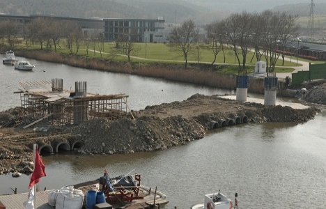 Riva Deresi'ne modern geçiş köprüsü inşa ediliyor! 