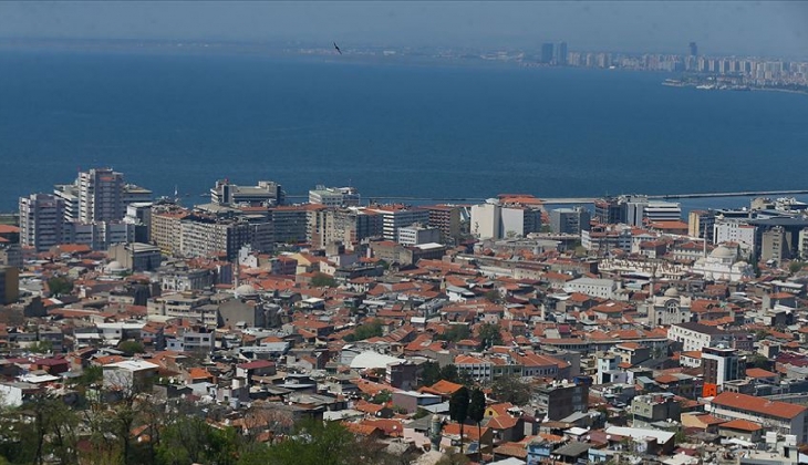 İzmir Konak taki 8 bin 181 metrekarelik arsaya 651 milyon 500 bin TL lik teklif!