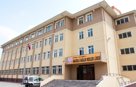 Sultanbeyli Belediyesi'nden 8 yılda 34 okul!