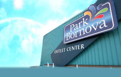 Ege'nin ilk AVM'si 'Park Bornova Outlet Center' 9 yaşında!