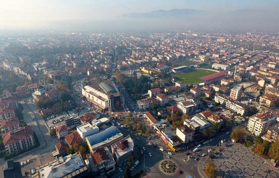 Düzce de 20 yıl önceki depremin izleri silindi!