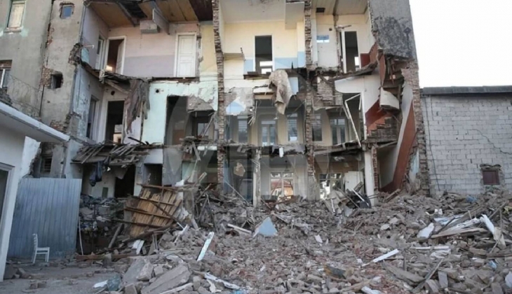 Deprem bölgesinde mücbir sebep hali uzatıldı