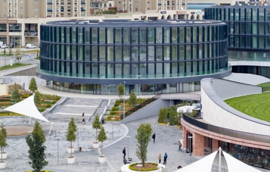 Kuzey Yakası’ndaki 62 cadde dükkanı açık arttırma ile 11 Mayıs ta satışta!