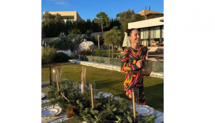 Doktorlar dizisinin Ela sı Yasemin Özilhan ın Boğaz manzaralı lüks villası hayran bıraktı!