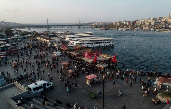 Mahkemeden Eminönü'ndeki balık ekmek satan tekneler için yeni karar!