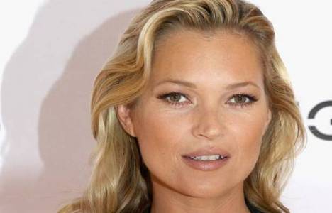 Kate Moss Bodrum'dan ev bakıyor!