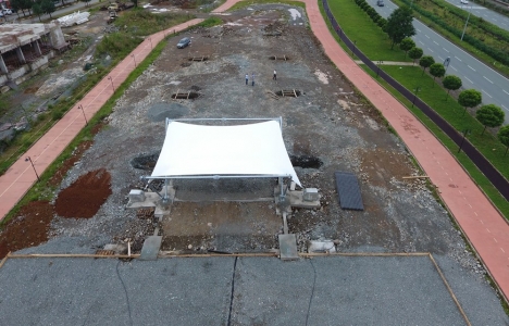 Artvin Arhavi'deki tenis kortlarının inşaatı başladı!