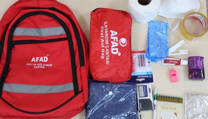 Bir kişilik deprem çantasının maliyeti 904 lirayı geçti...