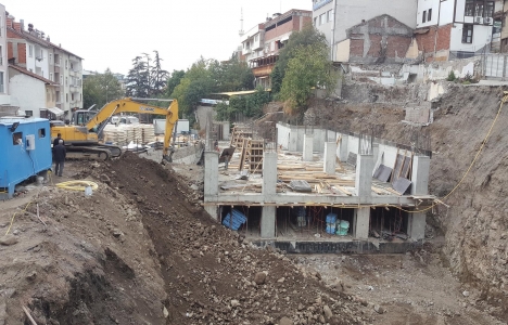 Niksar Belediyesi'nden 9 milyon TL'ye satılık 3 işyeri!