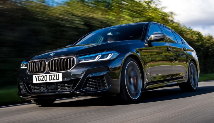 Lüks ve performansı hedefleyen BMW 5 e zam geldi mi? İşte Nisan ayı fiyat listesi
