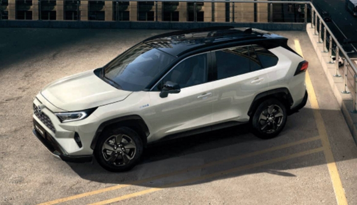 Hibrit Toyota RAV4 kaç lira oldu? İşte 23 Eylül 2022 fiyat listesi…