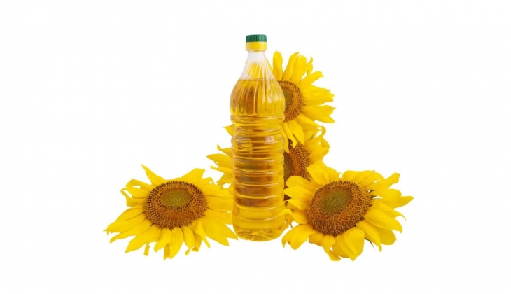 Ayçiçek yağında bu indirim ilk defa yapıldı! Torbasını sepetini alan o markete koştu.. Elinizi çabuk tutun