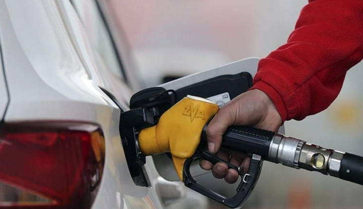 Otomobil sahipleri rahat nefes alacak! Motorine dev indirim