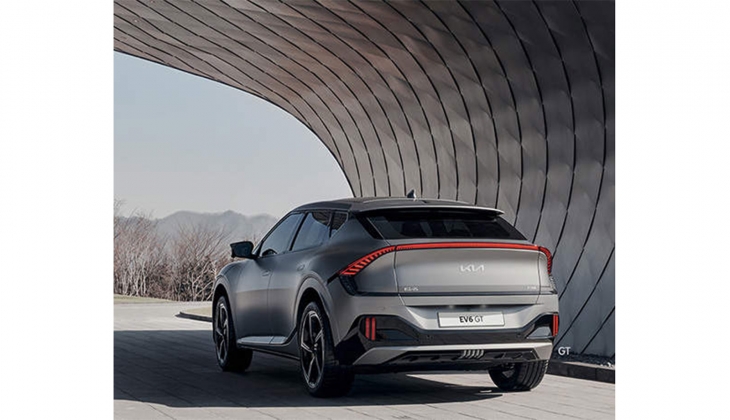 Kia dan 250 bin TL lik Mayıs 2024 indirimi geldi! Yeni fiyatları görenler şaşırdı!