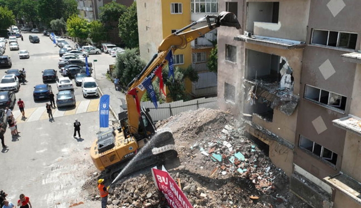 Uzmanlardan Marmara daki 4 il için deprem uyarısı: O fay hattı incelenmeli, yapı stoku zemine göre yenilenmeli!