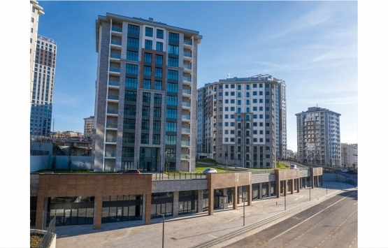 Gebze Emlak Konutları ndaki 11 cadde dükkanına 9 milyon TL lik teklif!