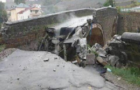 Trabzonda sağanak yağış