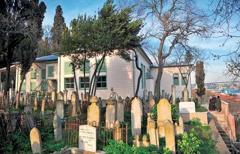 Yahya Efendi Türbesi ziyarete açıldı!