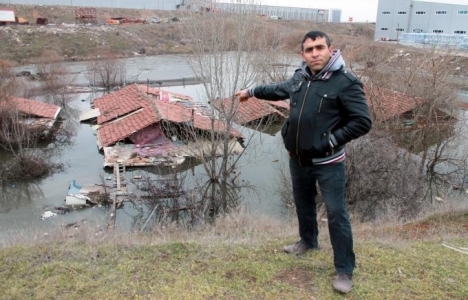 Ankara'da evini su basan vatandaş, 20 gün boyunca çatıda yaşadı!