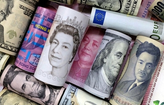 Dolar ve euro rekor tazeledi!