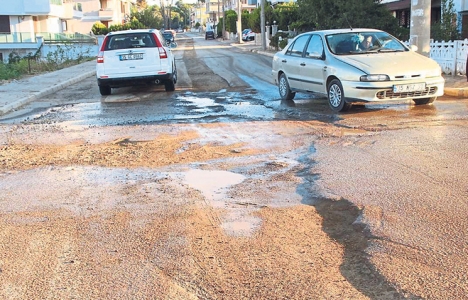 Aliağalılar yollarının yenilenmesini istiyor!