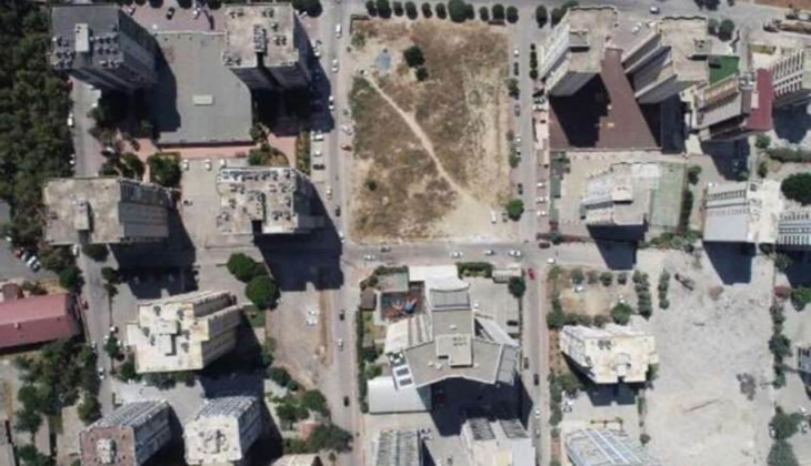 Ağır hasarlı bina tedirginliği eğitime engel oldu: Çocuklarımı okula göndermeyeceğim!