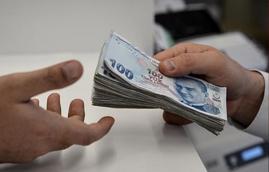 Müjde! Memur emeklisinin maaşı erken ödenecek!