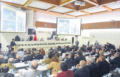  İzmir Büyükşehir Belediye binası tadilat edilecek mi?