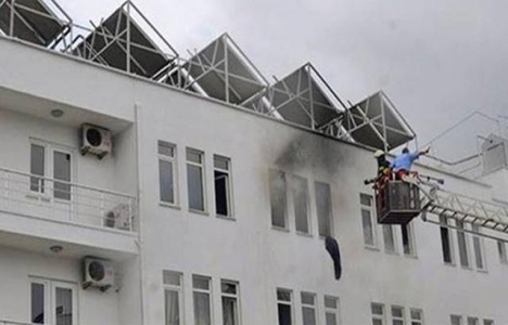 Trabzon'da Mehmet Ali Yılmaz Spor Tesisleri'nde yangın!