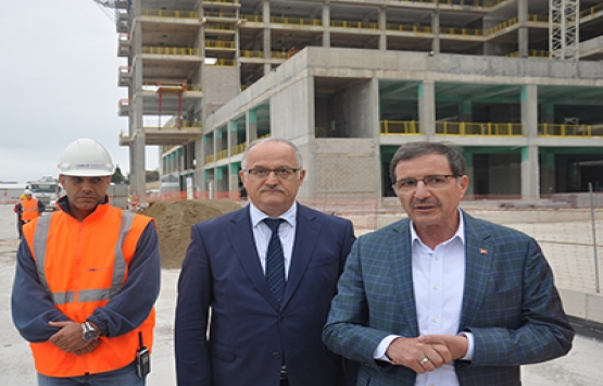 Kocaeli Şehir Hastanesi nin kaba inşaatı bitti!