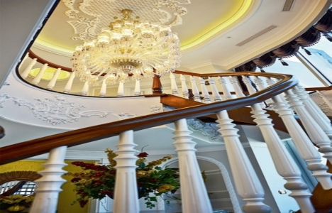 Ali Ağaoğlu ndan Duygu Su Gülpınar a Ataşehir de 550 metrekarelik ev!