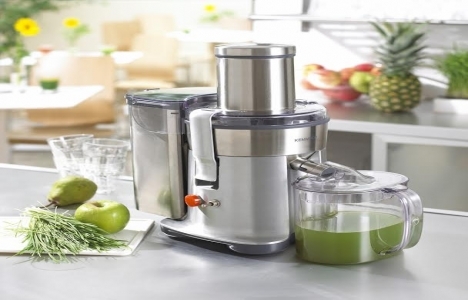 Kenwood JE880 katı meyve sıkacağı ile kışa hazırlanın!
